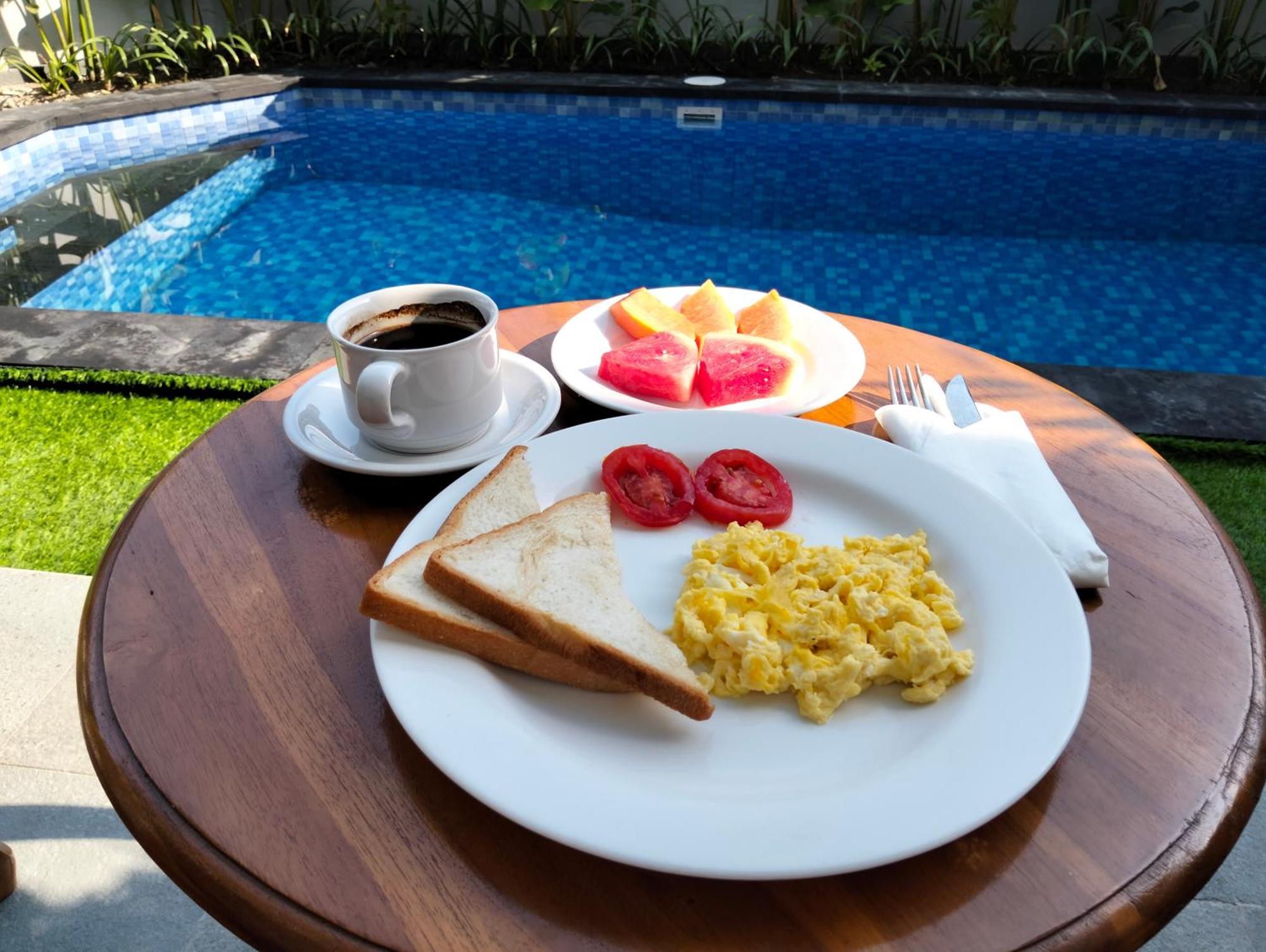 Kutus Bali Guesthouse سانور المظهر الخارجي الصورة